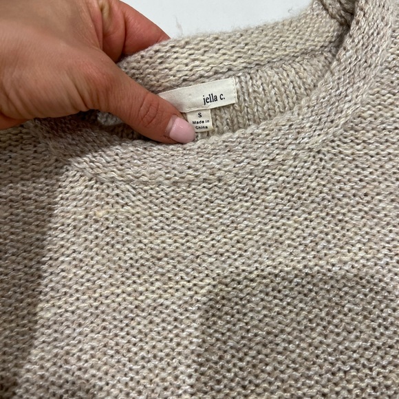 Knit sweater in Beige By jella c. - Picture 4 of 5
